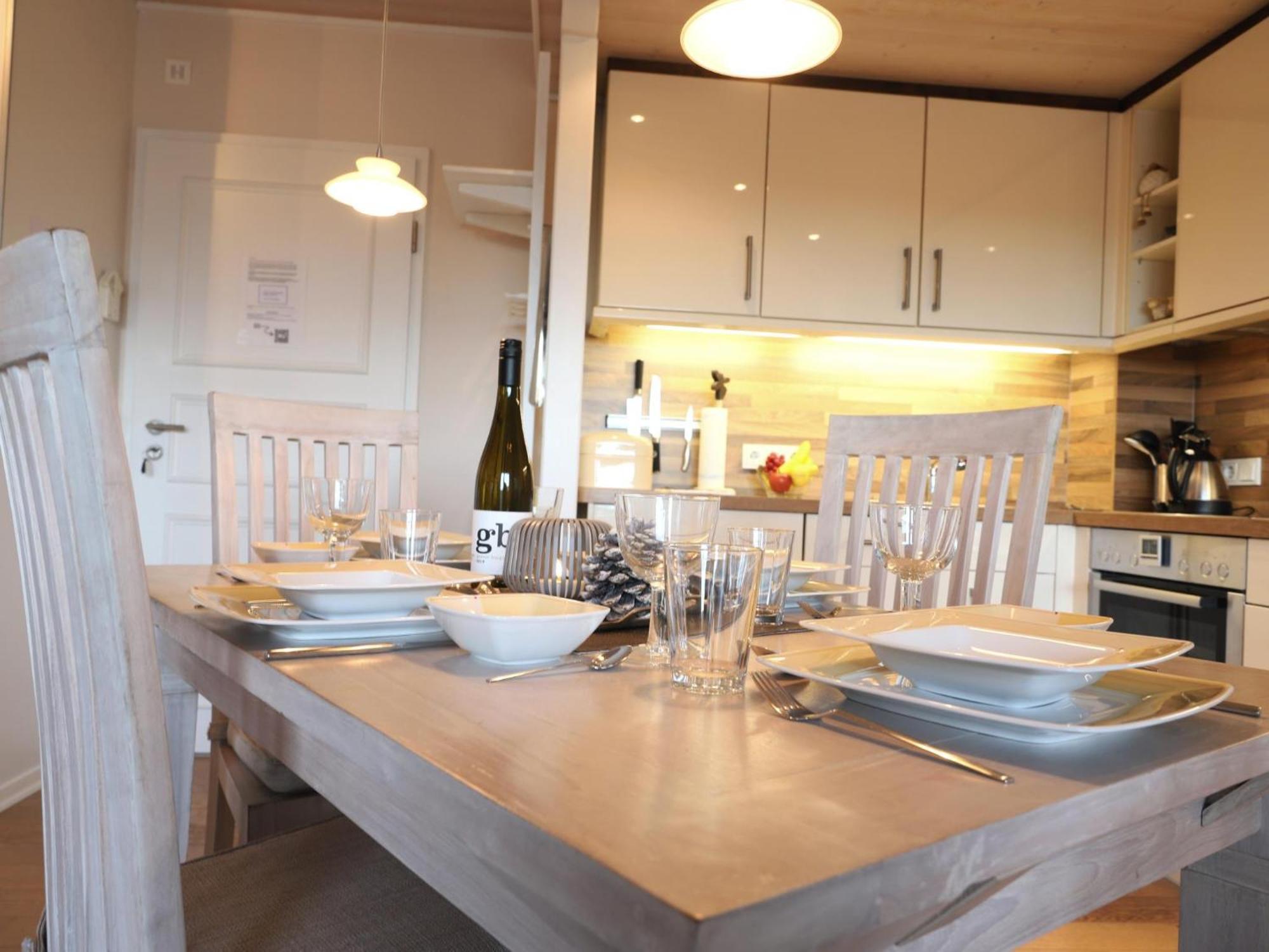 Schoenes Neues Hochwertig Renoviertes 2-Zimmer Appartement In Der 4. Etage. Βέστερλαντ Εξωτερικό φωτογραφία