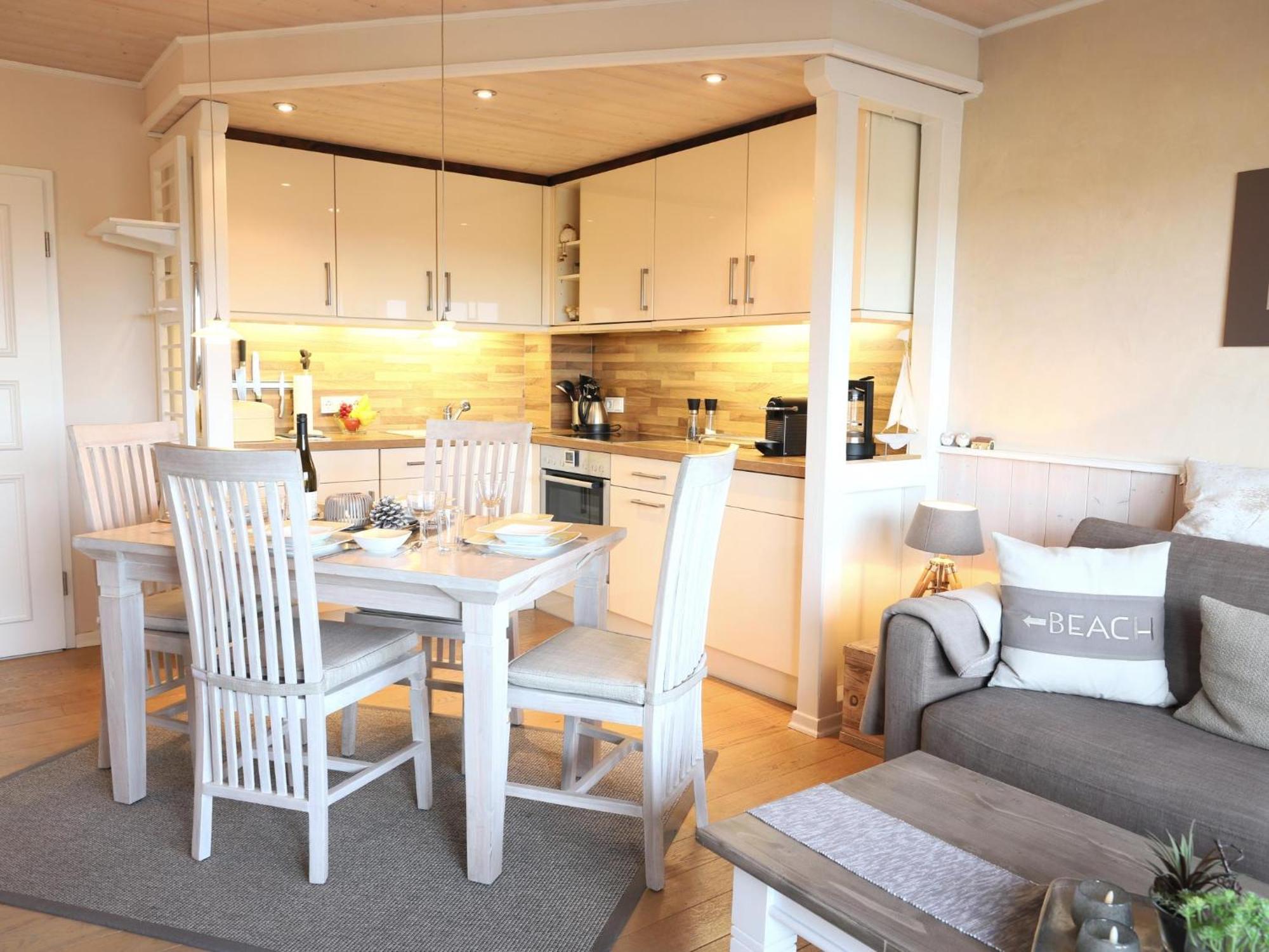 Schoenes Neues Hochwertig Renoviertes 2-Zimmer Appartement In Der 4. Etage. Βέστερλαντ Εξωτερικό φωτογραφία