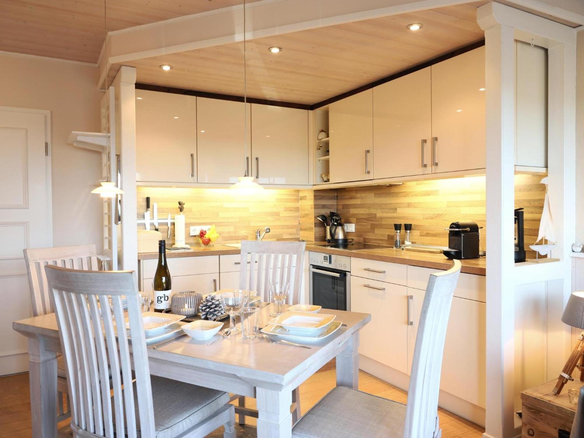 Schoenes Neues Hochwertig Renoviertes 2-Zimmer Appartement In Der 4. Etage. Βέστερλαντ Εξωτερικό φωτογραφία